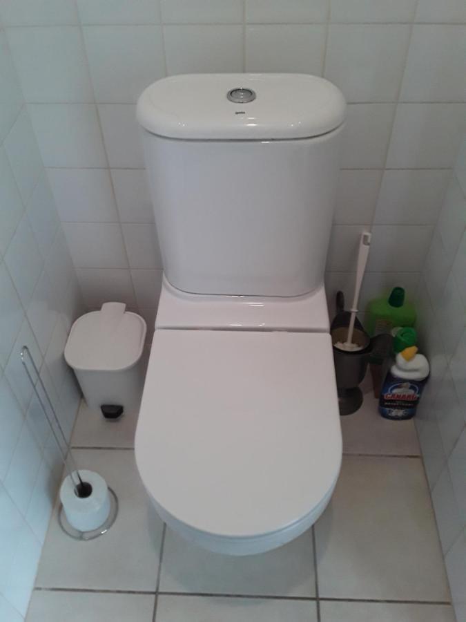 Chez Patricia Apartment Beauchalot Екстериор снимка